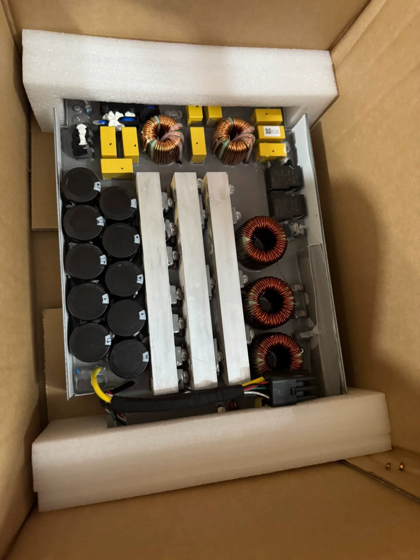 

Модуль переменного тока зарядного устройства Agras T40 для DJI Agras T40, сельскохозяйственный дрон, защита растений, аксессуары для БПЛА, запасная часть