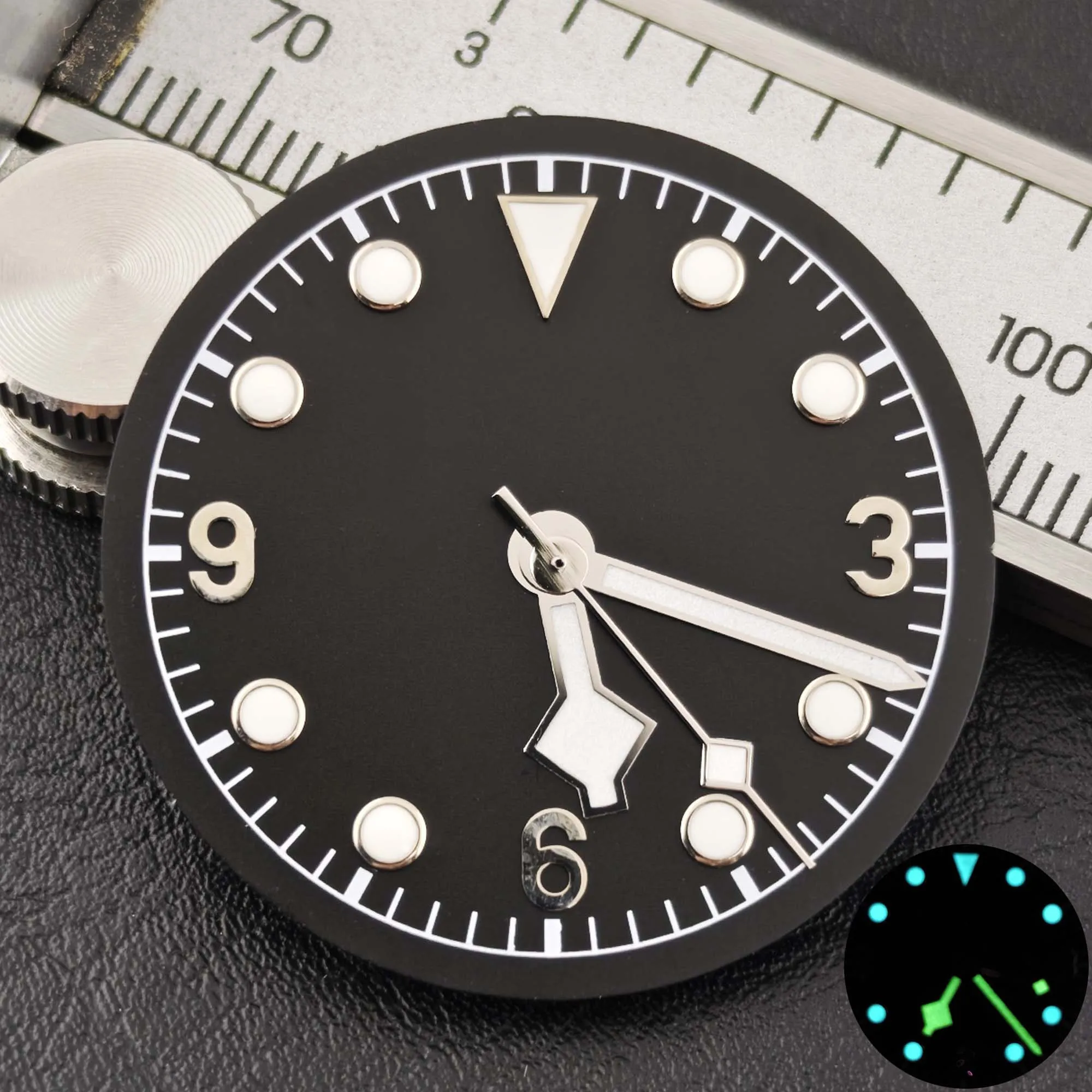 قرص ساعة 30.5 ملم مناسب لقطع غيار ساعة ميوتا 8215 ذات الحركة الميكانيكية الأوتوماتيكية باللون الأزرق والأخضر المضيء