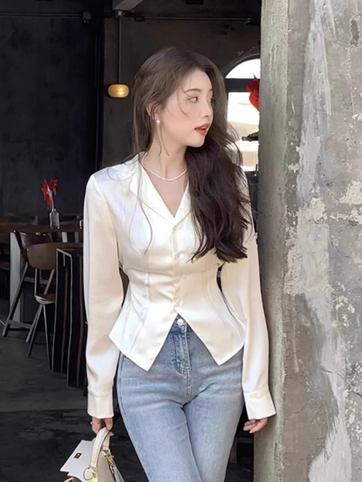 

White Satin Short Shirt Women's 2024 New Autumn High-End Acetate Fashion Blouse Office Light Maturity Style Korean Version Po...