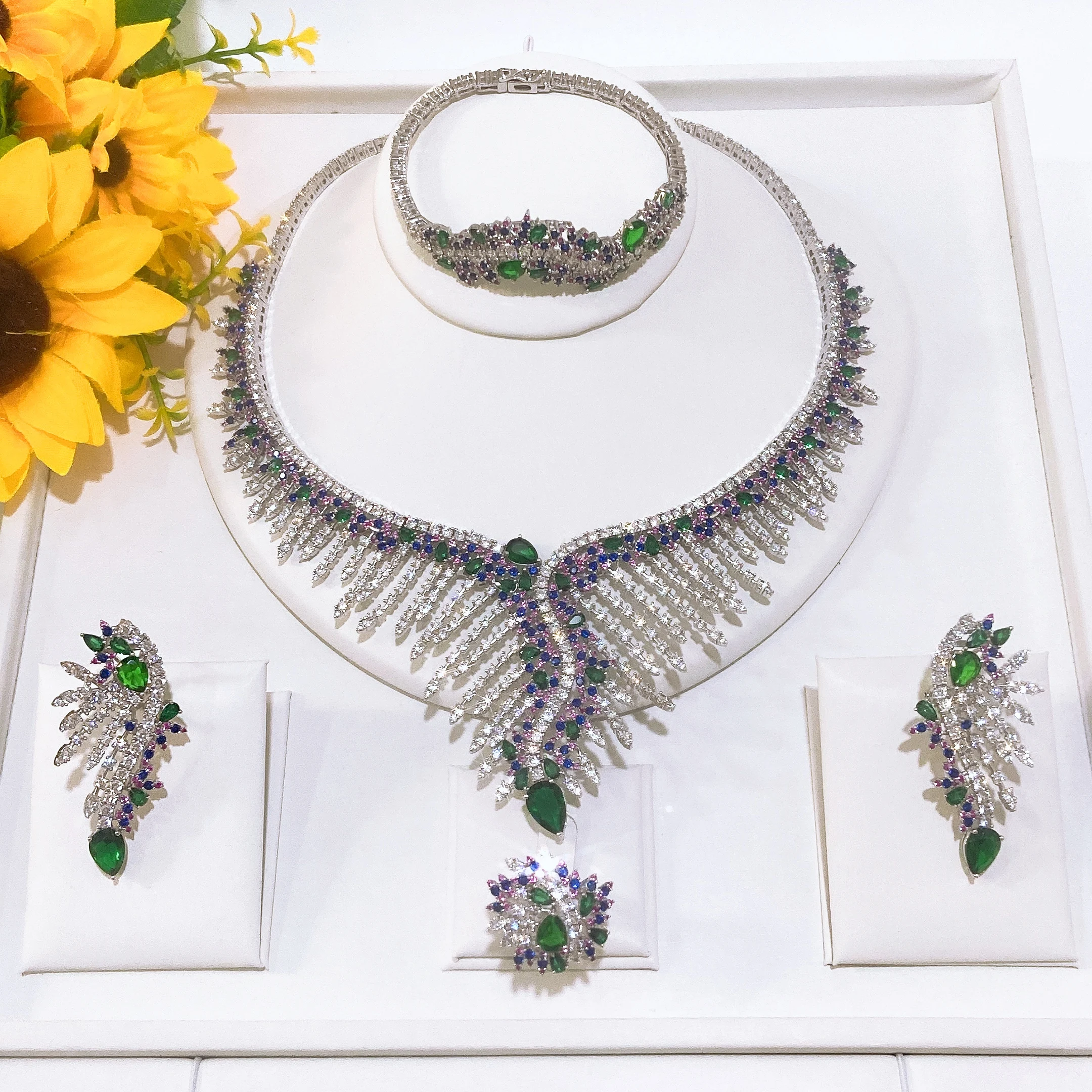 

Stunning Peacock Tail American Zirconia Jewelry Set With Colorful Stones Stud Charm Necklace Bracelet Earring Ring Jewellery Set