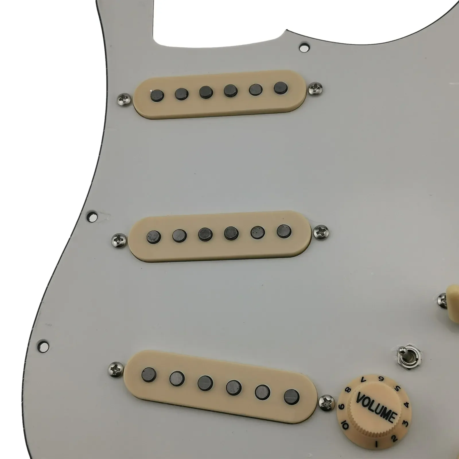 Pickups Guitar SSS Single Coils Alnico 5 Pickups Loaded Pickguard /Yellow Pickup Covers Set