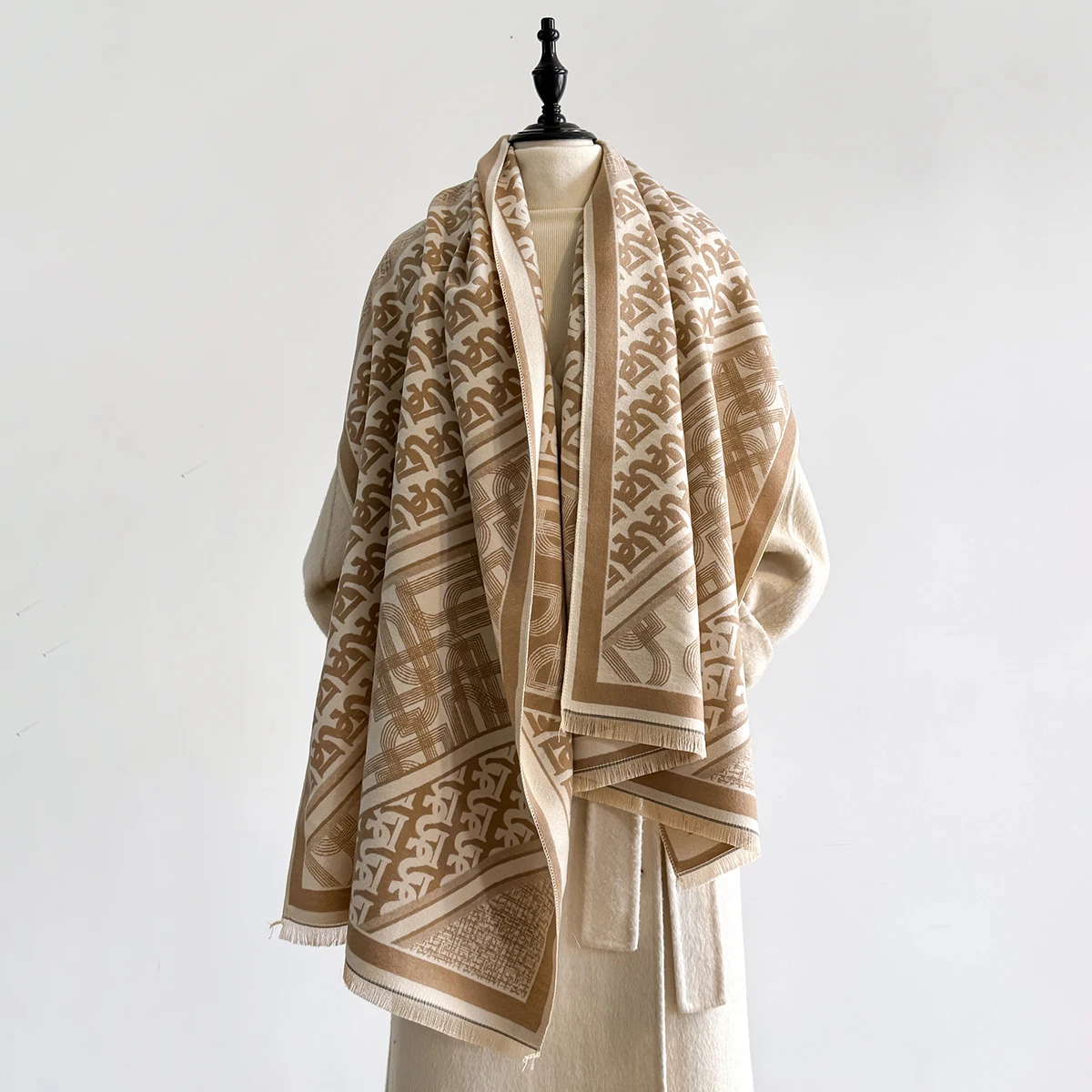 الفاخرة أخلاقيات الكشمير الجاكار الباشمينا شال سيدة التفاف أوشحة شتوية دافئة تصميم طباعة الإناث فولارد المعطف الشالات وشاح