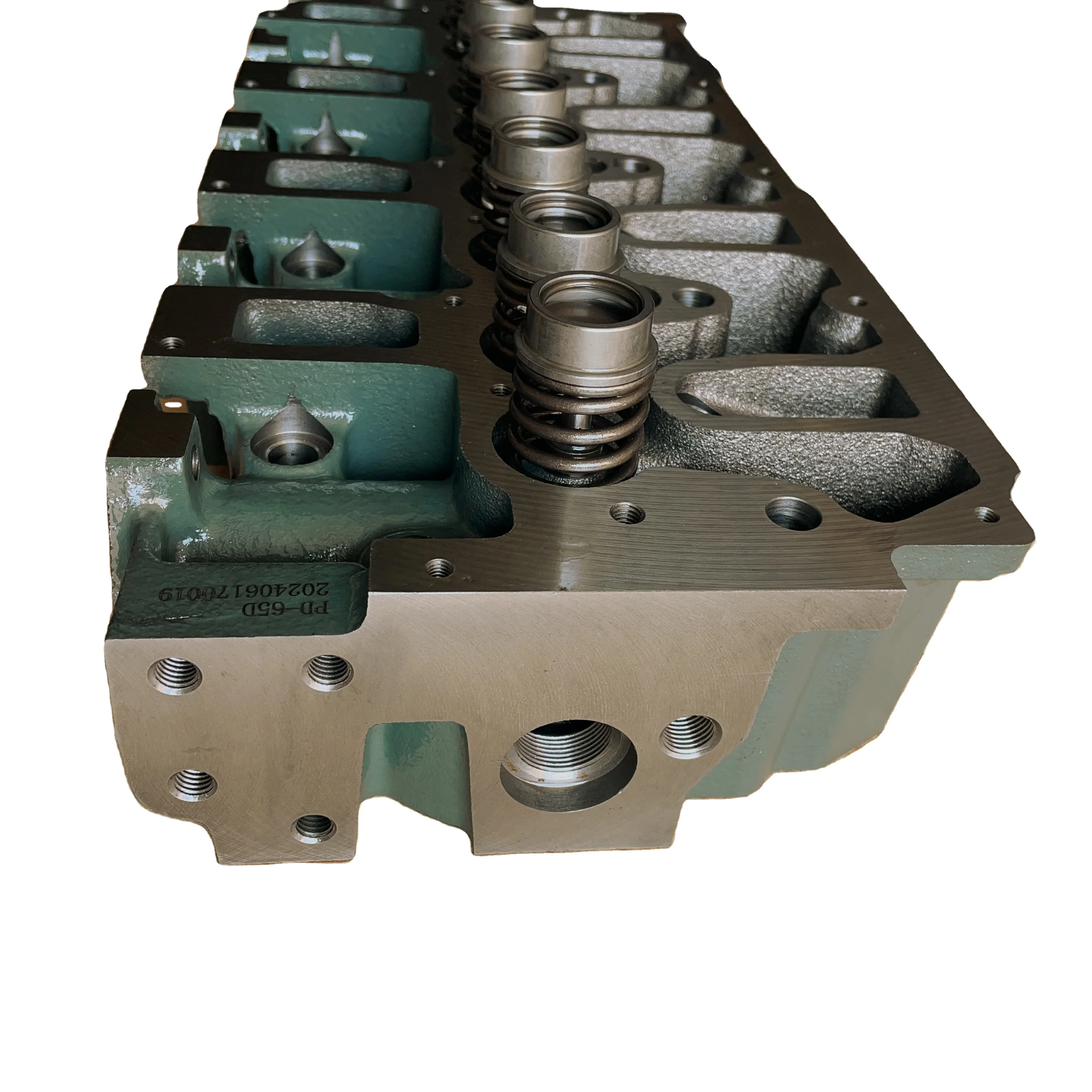 

Hot Sale TCD2012 L04/BF4M2012 Cylinder Head 04298761 04297363 Machinery Engine Spare Parts for Deutz Diesel Engine