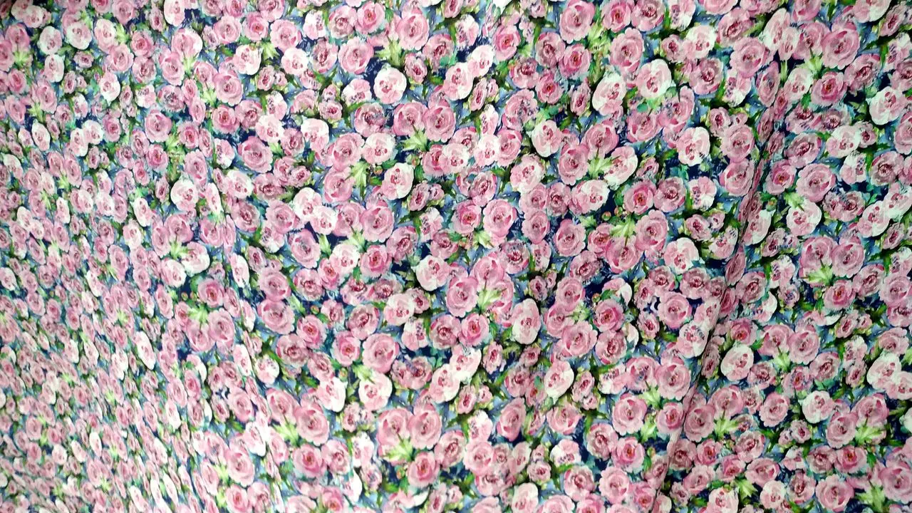 Imagem -02 - Saia de Cetim Crepe para Vestidos de Verão 100 Tecidos de Seda Amoreira Tecido Floral Rosa Rosa Suprimentos Acolchoados Pano de Forro Cheongsam