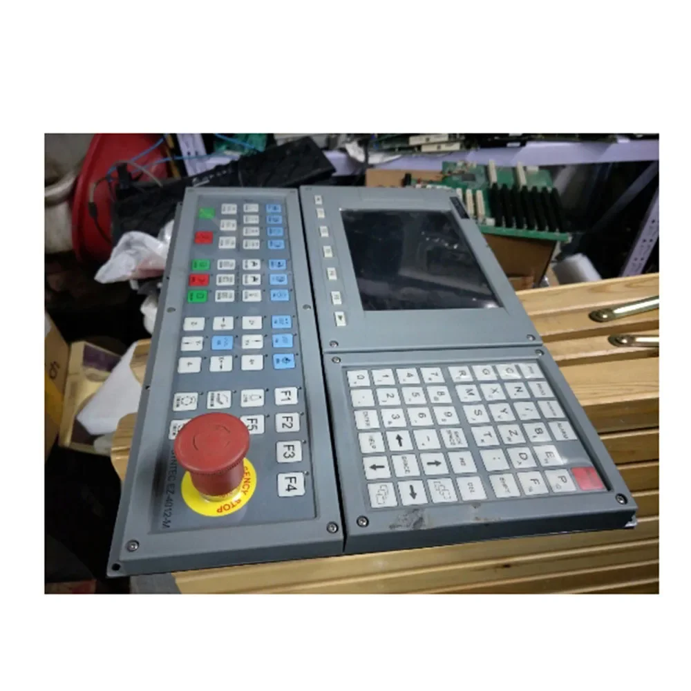 SYNTEC EZ3 EZ-4012-M CNC-Steuerung