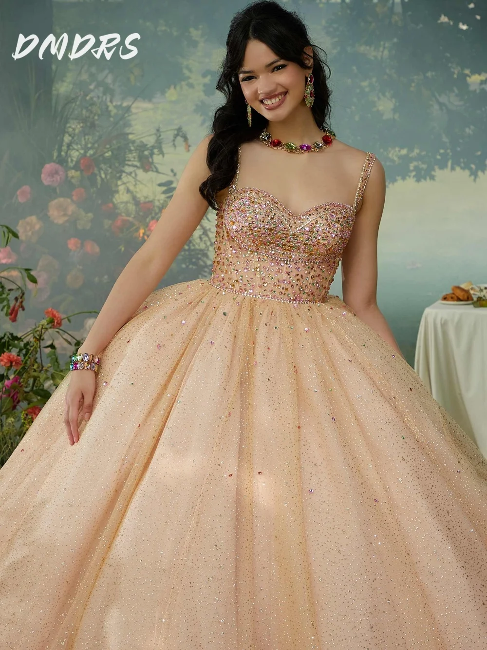 

Sexy Spaghetti Strap Quinceanera Dress 2025 Elegant Sweetheart Party Dress Shiny Sequined Sleeveless Ball Gown Sweet 16 Party Go