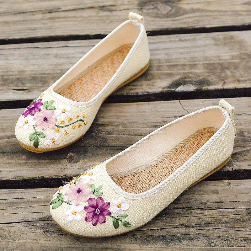 Vintage Embroidered Women Flats Flower Slip On Cotton Fabric Linen Comfortable Old Peking Ballerina Flat Shoes Sapato Feminino