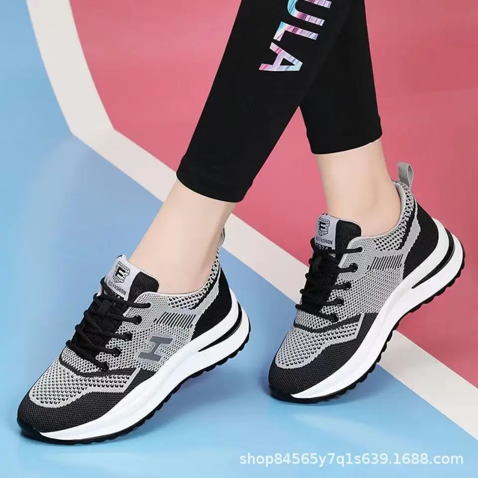 2024 New Spring/summer Lightweight Breathable Sports Shoes For Women Sneakers Versatile And Fashionable Running Shoes