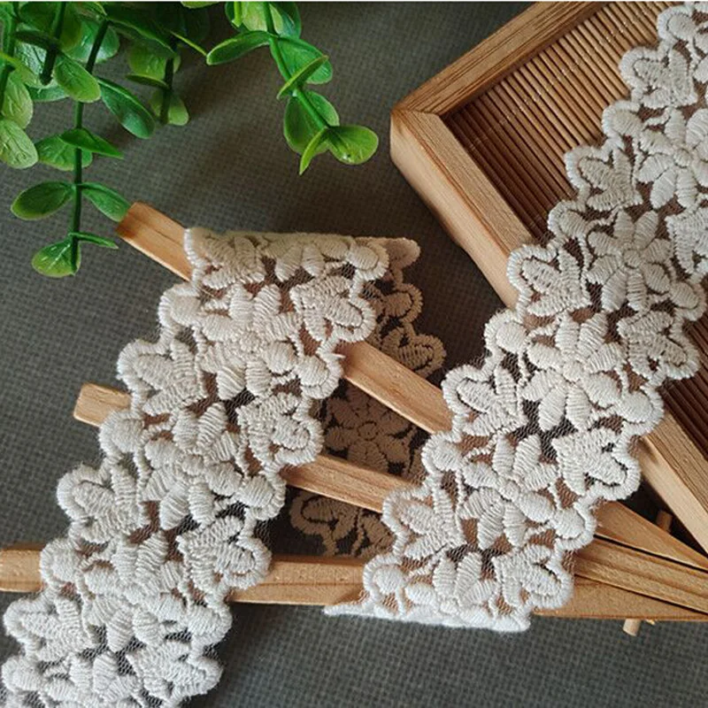 4CM Wide White Beige Cotton Embroidery Lace Guipure Laces Ribbons Trims Flower Lace Fabric For Sewing Accessories