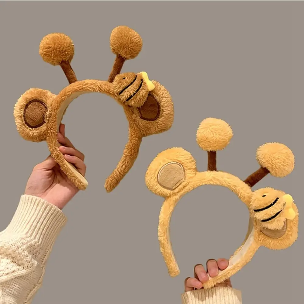 

Cute Cartoon Bee Doll Plush Headband Women Girls Face Wash Makeup Kawaii Hairband Hair Hoop Headwear Hair Accessories