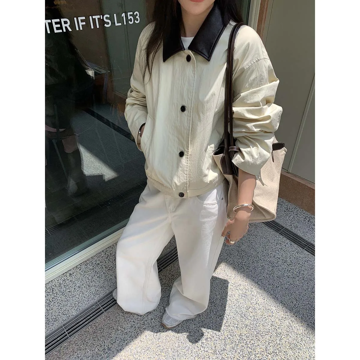 

Color Block Simple Leather Lapel Short Trench Coat For Women Loose Casual Workwear Jacket