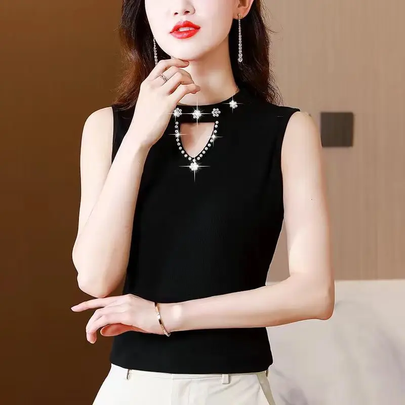 Bottoming Women's Spring/summer 2026 Female Suit New Sling Coat Thread Knitted Top Sleeveless Beaded Lady T-shirt Vest