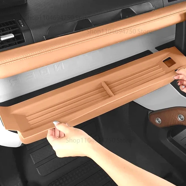 

Для Land Rover Defender 2020-2025 центральное управление, коврик для хранения второго пилота, ящик для хранения приборов, противоскользящая защита, модификация