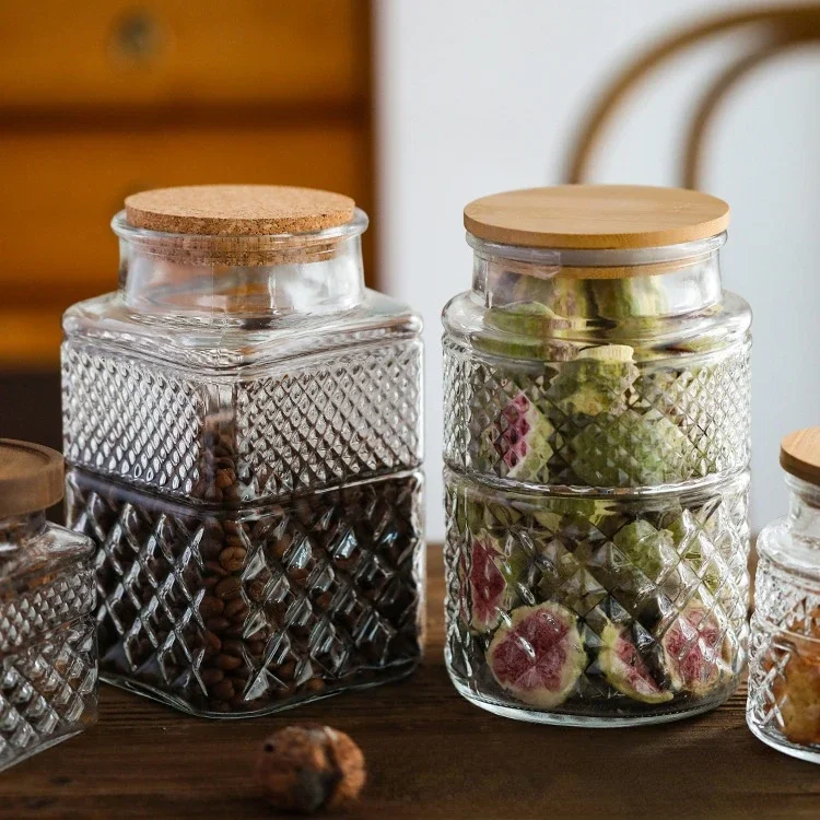 

Carved embossed sealed transparent glass jar storage jar bamboo wood cover size storage jar kitchen storage