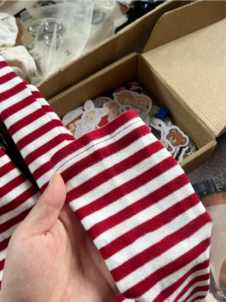 الأحمر مخطط كم طويل تي شيرت المرأة طاقم الرقبة واحدة الصدر سترة تي شيرت الخريف Vintage عادية الحلو سليم القمم تيز