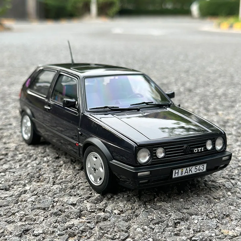 1/18 Scale Golf GTI MK2 1991 Alloy Car Model Collection Ornaments