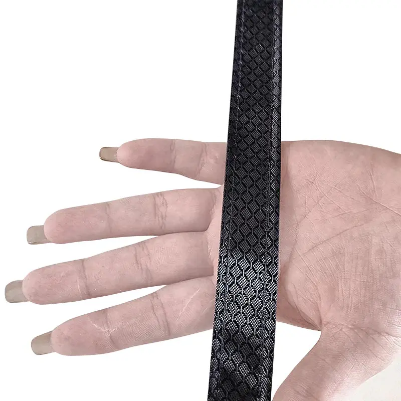 Transparent windproof and cold proof air conditioning partition door curtain in winter, magnetic suction non perforated curtain