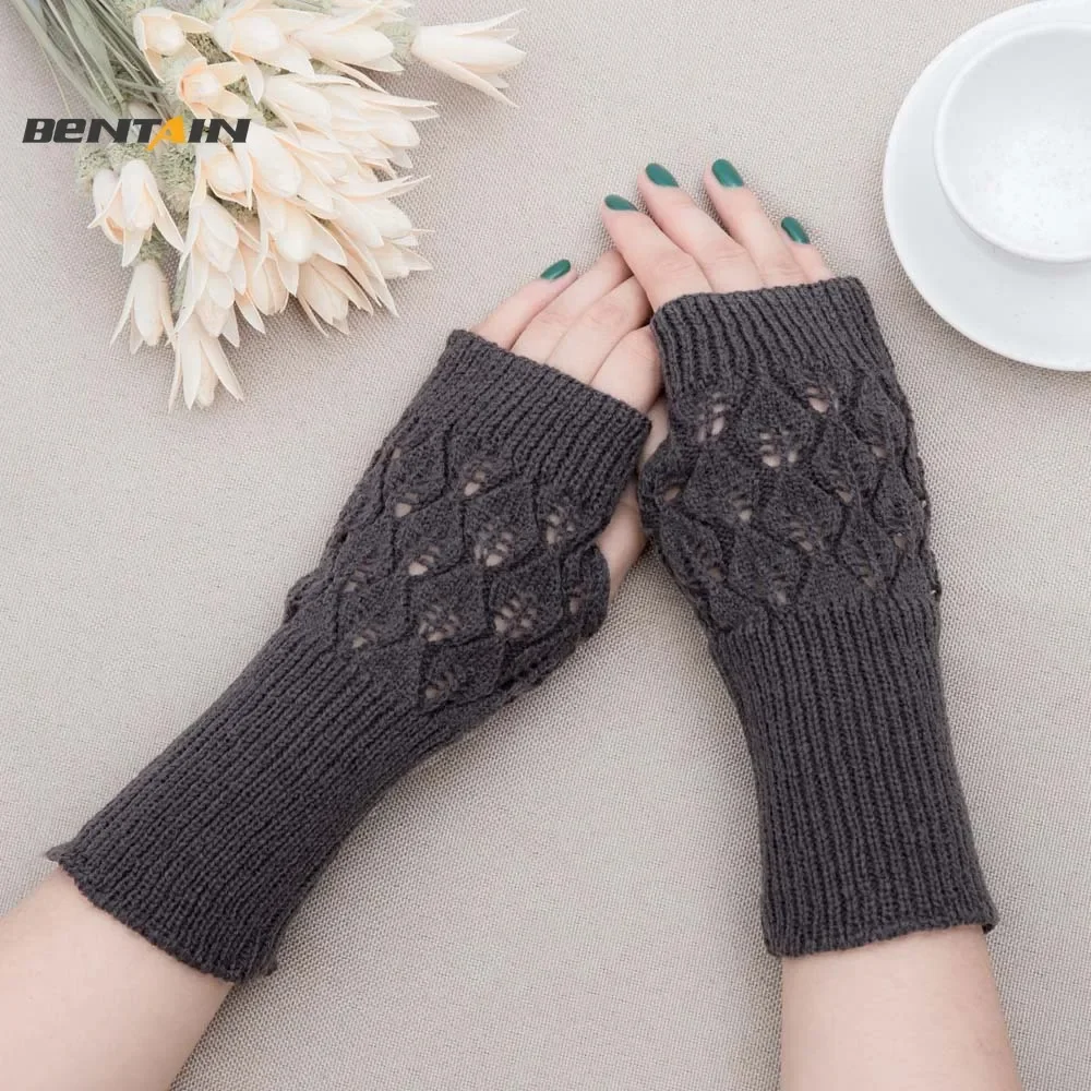 1Pair Half Finger Knitted Gloves Autumn Winter Warm Wool Fingerless Gloves Men Women All-Match Soft Wrist Gloves Mittens Warmers