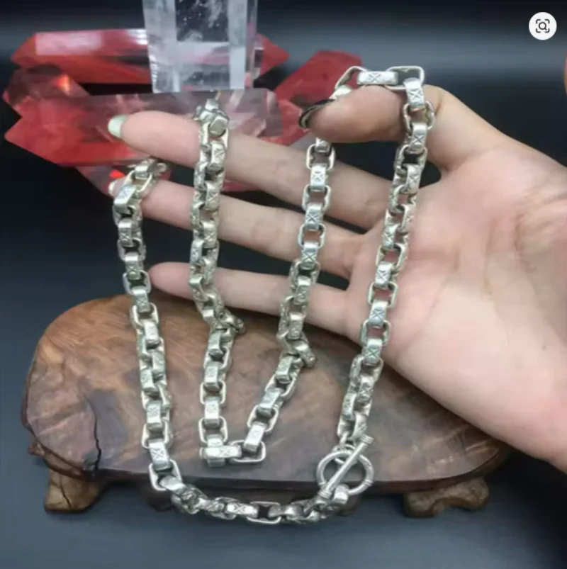 

Fashion Jewel / Tibetan Silver Auspicious Interlocking Necklace Pendant Fashion Personalized Accessories Men Women Couples Gift
