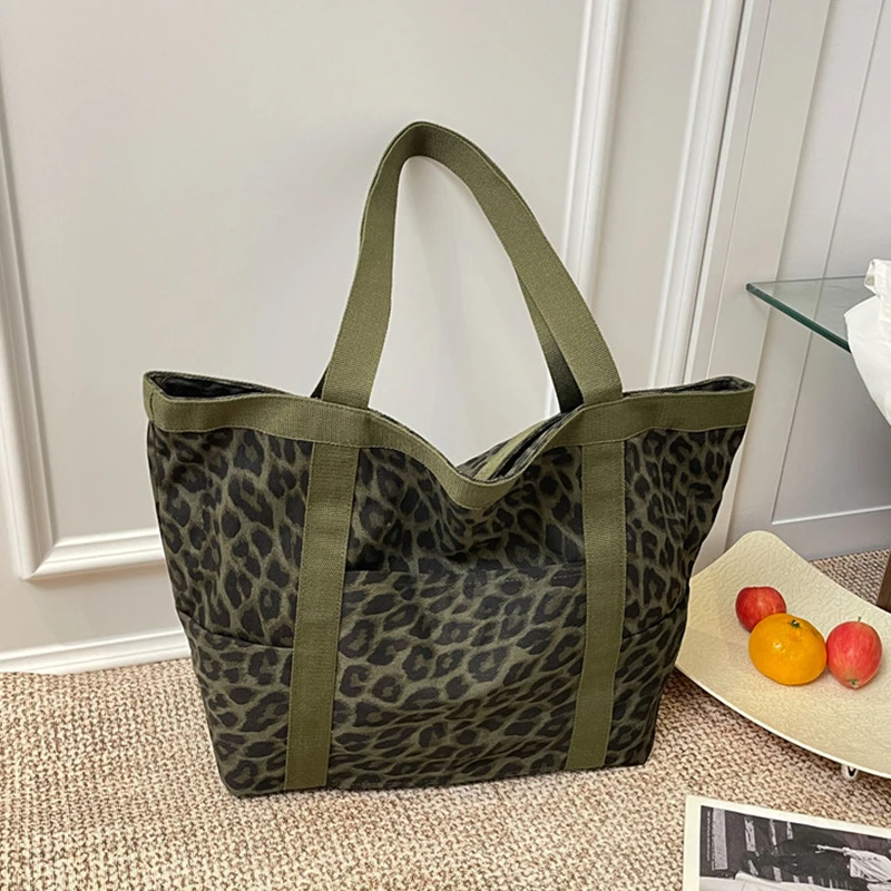 

Камуфляжная парусиновая сумка на плечо, женская портативная повседневная сумка, винтажная тканевая сумка с леопардовым принтом, дорожная сумка большой емкости