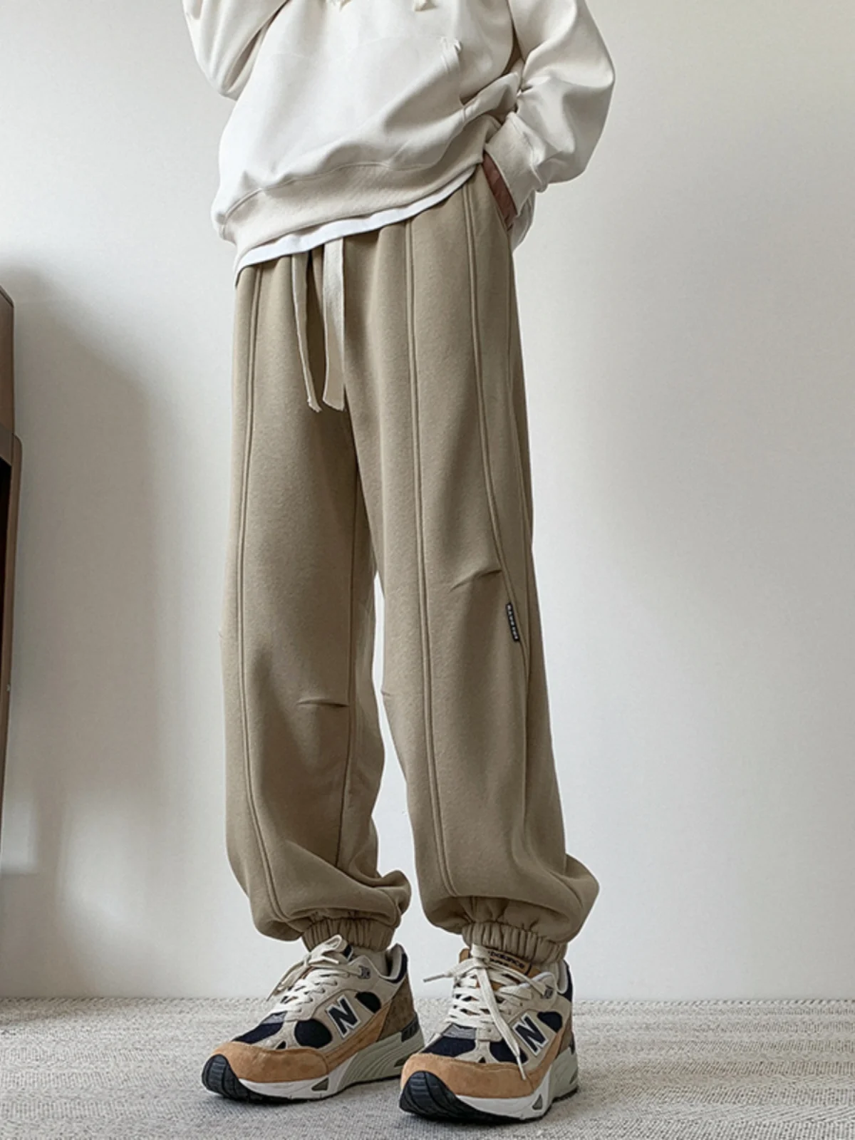 

Мужские повседневные брюки в американском ретро-стиле, весенне-осенние, свободного кроя, брюки-харлан, молодежные, модные, брендовые, из полиэстера с низкой эластичностью