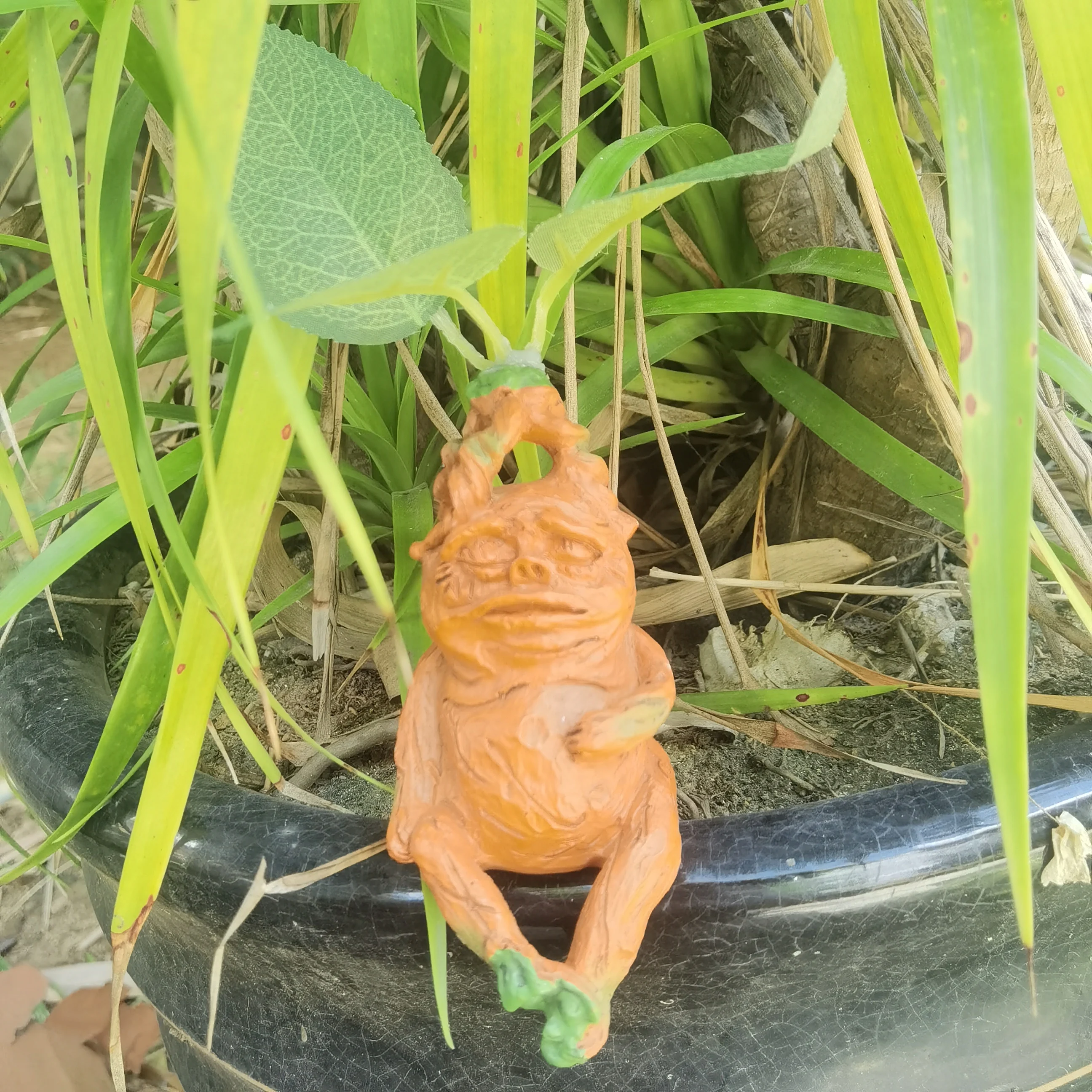 Figurina di foglie verdi di fischio cortile esterno balcone scultura di rockery arte decorativa soggiorno camera da letto ornamenti paesaggistici