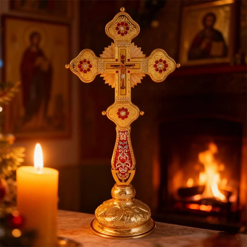 Vergoldetes Orthodoxes Standkreuz mit Emaille- und Kristalleinlage und Kruzifix-Ikone, Hochwertiges Kirchenaltar-Kreuz für Liturgie und spirituelle Zwecke – Detail 1