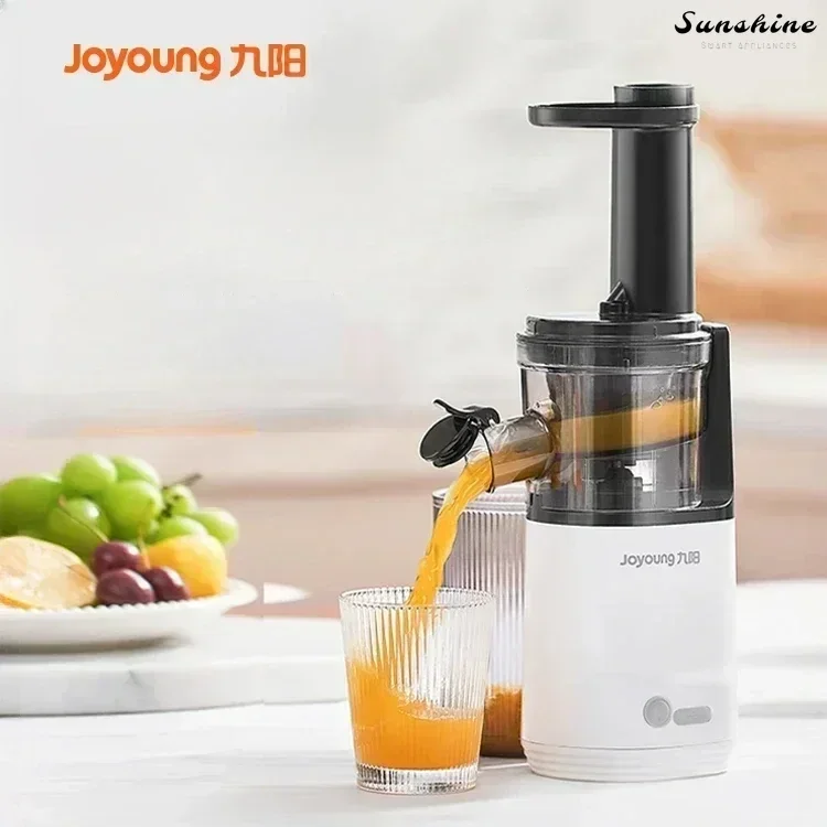 Juice extractor - Small. Portable. Mini. Separator. Multi-function. Automatic. Extractor de jugos yvegetales.