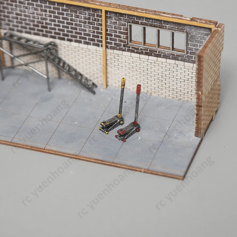 1PCS 1/64 Scale Miniature Simulated Jack Static Model Maintenance Scene Micro Garage Sand Table Decoration Accessory for RC Car