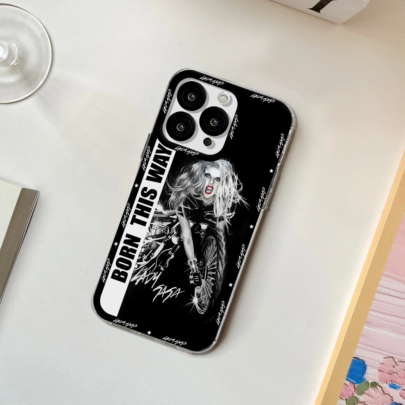 Phone Case For iPhone 15 14 13 12 11 Mini Pro Max X XR XSMax 6S 6 7 8 Plus SE20 Transparent Cover Female Singer L-Lady G-Gaga