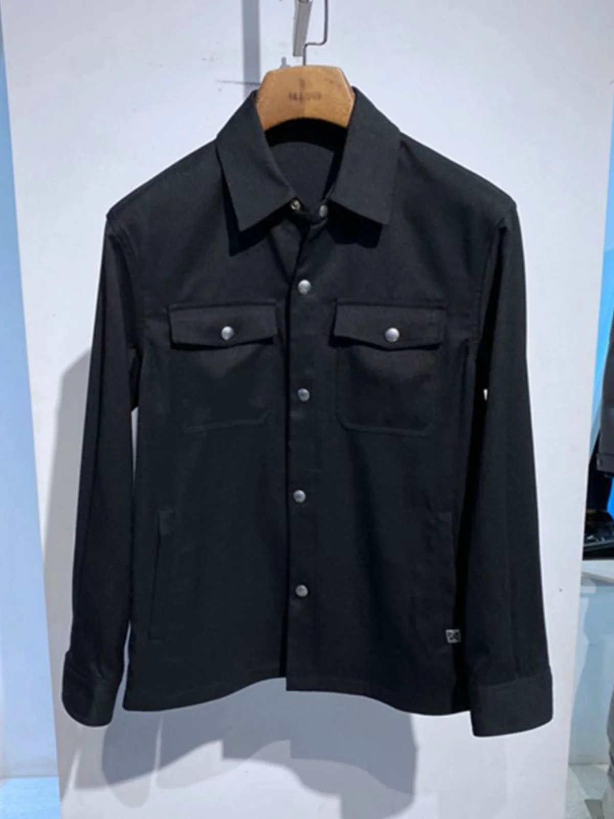 

Новое весеннее поступление, свободная мужская куртка с воротником-стойкой и одной пуговицей, шерстяная смесь, повседневная модная городская дышащая верхняя одежда