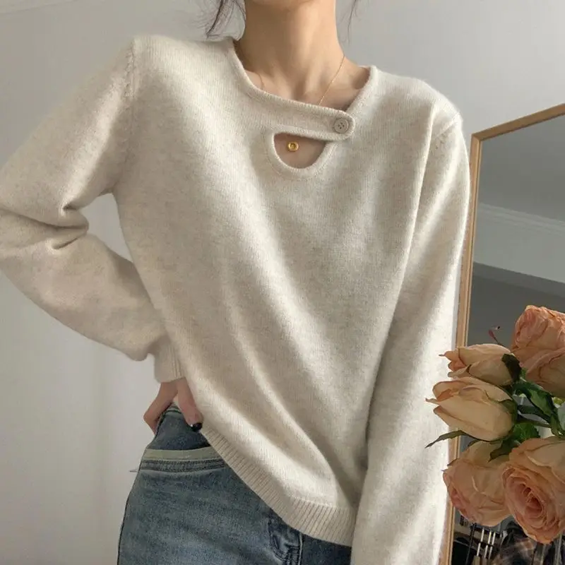 Buckle V-neck Pullover Shoulder Base Sweater Women's Autumn and Winter New Thick Inner Sweater Loose Lazy Style Top