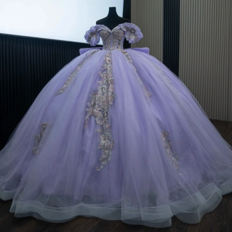 

Lavender Shiny Quinceanera Dresses Off The Shoulder Applique Lace Beads Tull Party Birthday Ball Gown Vestidos De 15 Anos Sweet