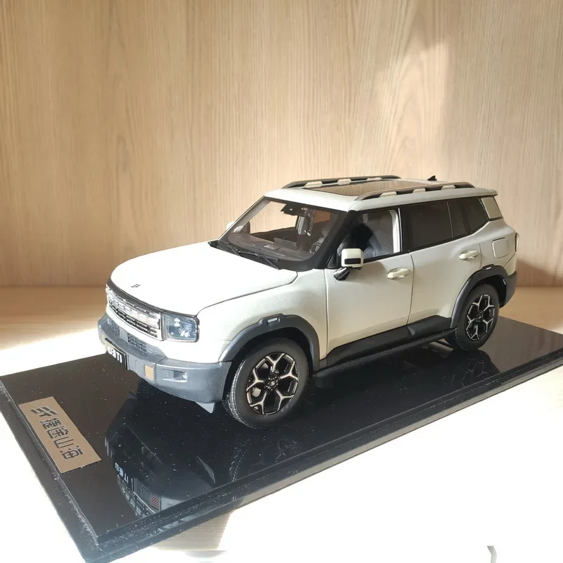 

JETOUR T1 Shanhai Mountain Sea Модель автомобиля из сплава Настольное украшение Серый Зеленый Коллекция Дисплей CHERY SUV 1:18