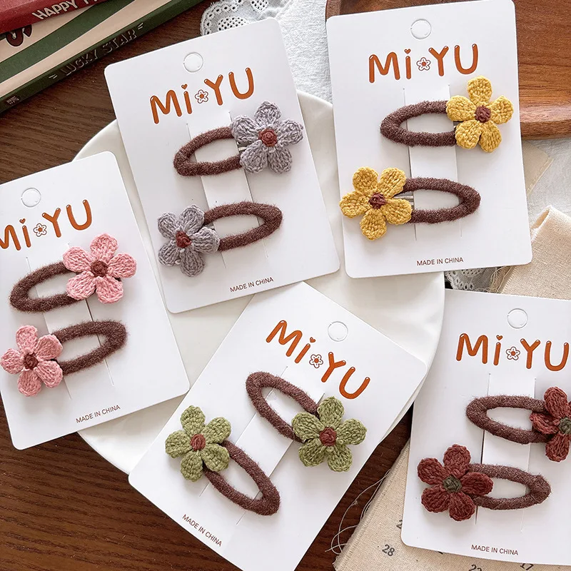 Hair Clips Kids Early Autumn Flower Wool Knit BB Clip White Dark Sweet Bangs Fringe Accessories for Girls Standard Size Soft New