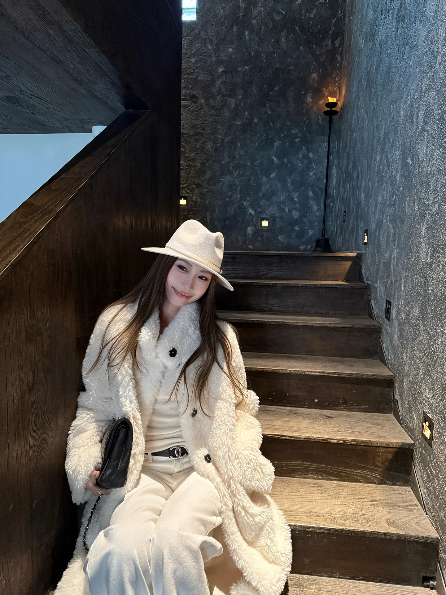 

Eco-Friendly Long Stand Collar Women's Winter Coat Fur Leather Integrated Warmth Casual Loose Fit Daily Commute Style