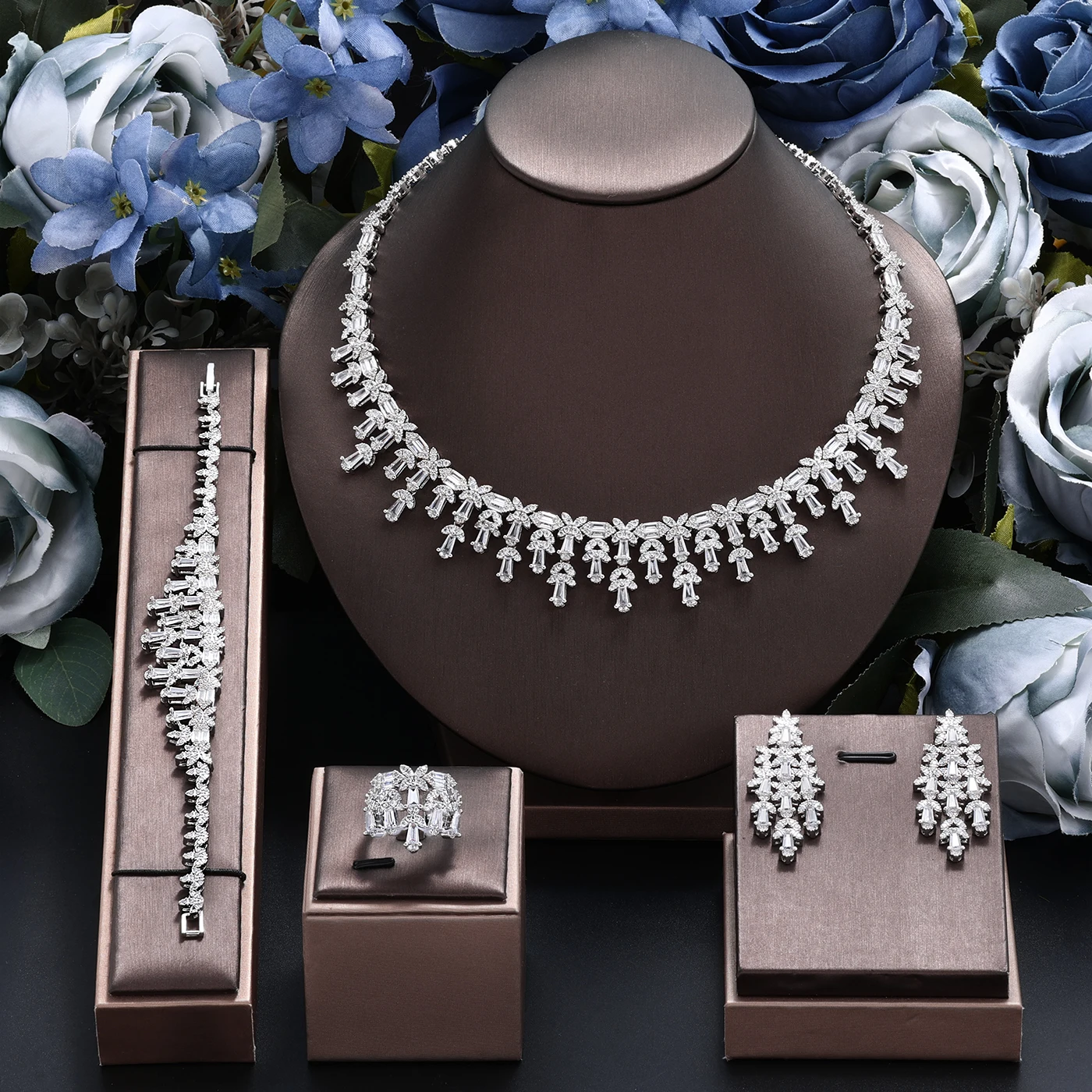 

2024 Bride Wedding Jewelry Set for Women Dubai Luxury Jewelry and Accessories Bride Elegant Necklace and Earring Set