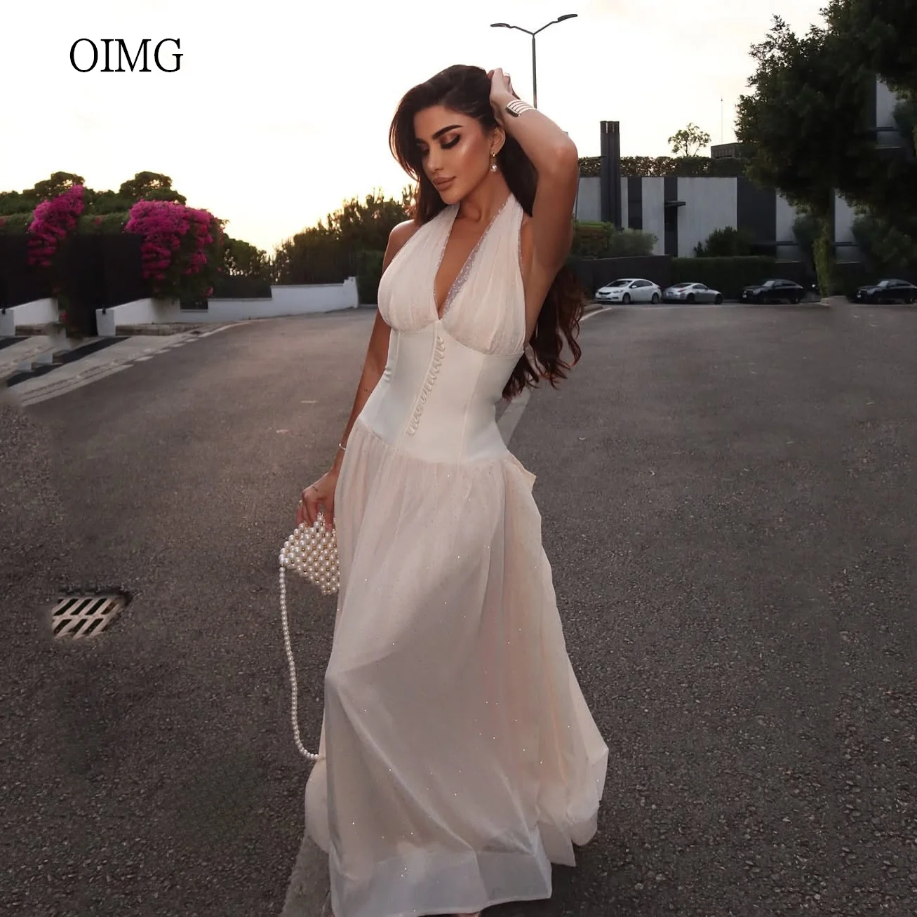 

OIMG Shiny Halter A Line Prom Gowns Backless Button Pleated Party Gown Floor Length Evening Dress vestidos de festa Customized