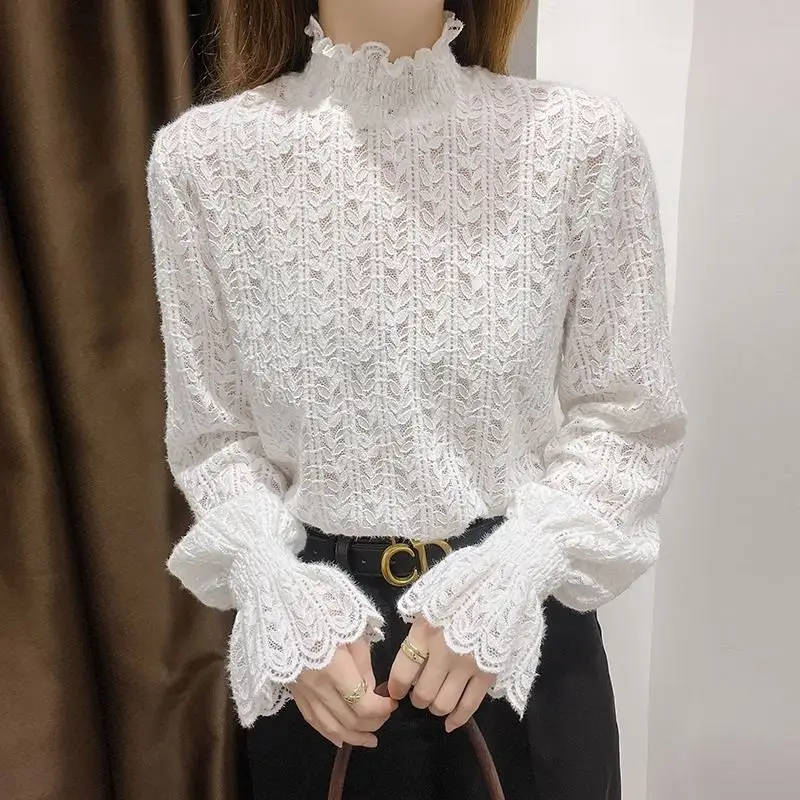 Long Flare Sleeve T-shirts Women Elegant Slim Lace Hollow Out Korean Trendy Plus Velvet Autumn Winter Underlay All-match Chic