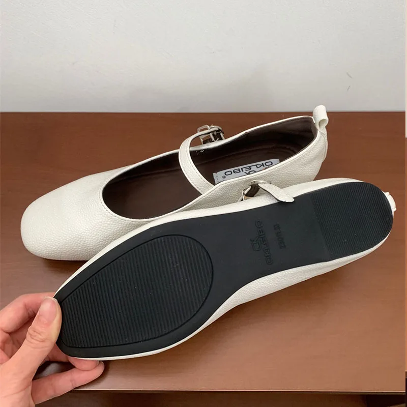 

2025/Новая модная женская обувь Мэри Джейн на плоской подошве, весенне-осенняя повседневная женская обувь с пряжкой и ремешком, женская обувь на плоской подошве