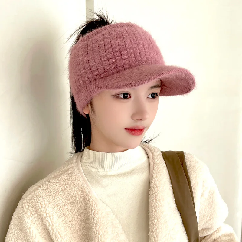 Autumn and winter women\'s ponytail cap sports leisure knitted wool cap solid color warm students duck tongue cap plush cap