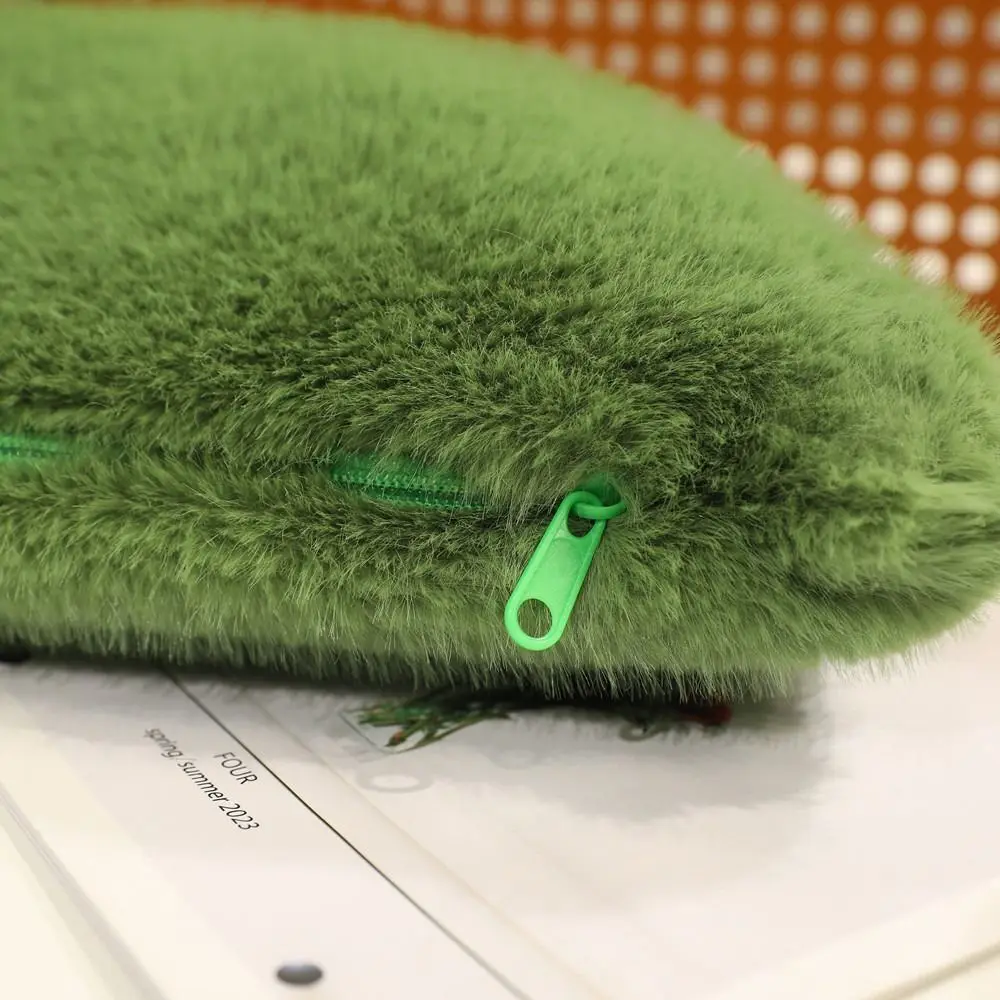 

Lifelike Plants Simulation Pea Pod Plush Doll Trinket Fluffy Green Soybeans Plush Keychain Collection Cartoon