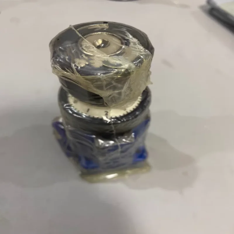 Brand New Original Flow Control Valve Without Key 2FRM6B36-2X/3QR