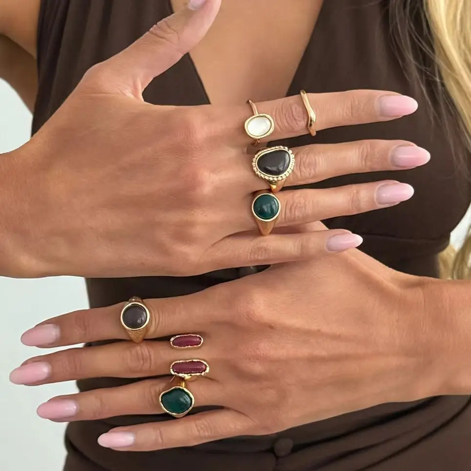 IngeSight.Z 7Pcs/Set Punk Trend Inlaid Colorful Resin Acrylic Finger Ring Lady Creative Geometric Stackable Knuckle Ring Jewelry