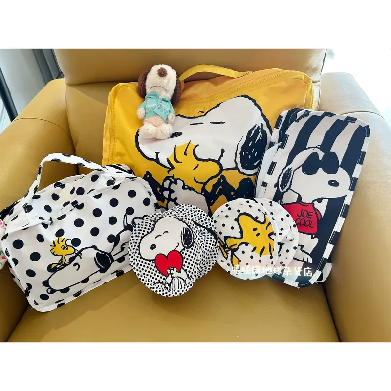

Hot Anime Snoopy Cute Cartoon Travel Storage Bag 4-Piece Set For Portable Suitcase Clothes Organizer Bag Storage Pocket Gift