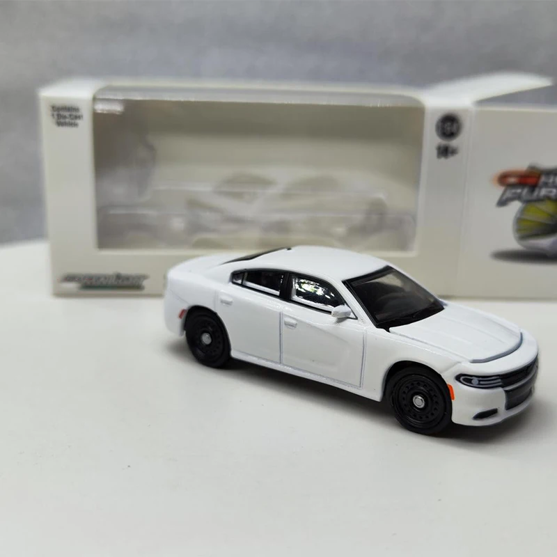 Diecast 1:64 Scale 2022 Charger Pursuit - White Simulation Alloy Cars Model Classics Nostalgia Adult Gifts Souvenir Display Toy