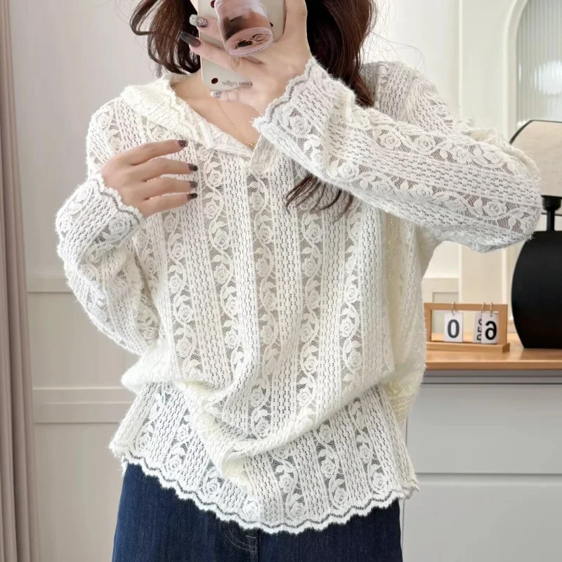 

Женская однотонная трехмерная толстовка с капюшоном из мягкого кружева с объемным цветком и пуговицами, базовая рубашка, топ