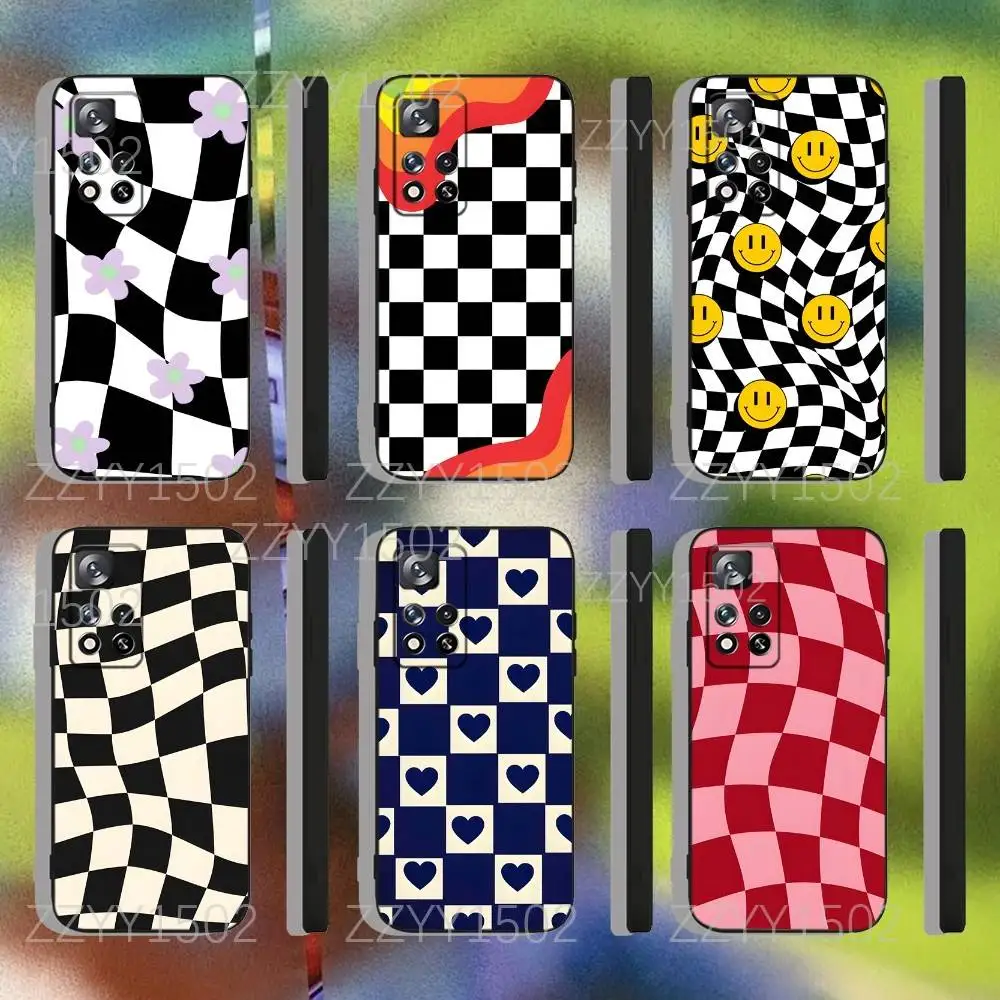 

Black White Stylish Checkerboard Phone Case For Samsung S25,S24,Ultra,S20,S30,Plus,S22,S23,Ultra,Plus,5G Black Silicone Soft