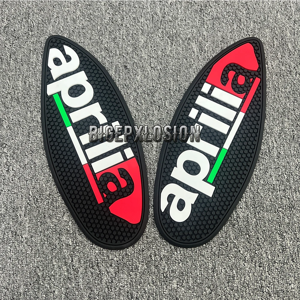 For Aprilia RS 660  / Tuono 660 2021-23 Side Fuel Tank Pad Tank Pads Protector Stickers Decal Gas Knee Grip Traction Pad Tankpad