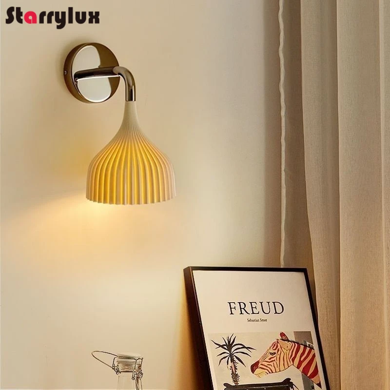 

Italian Style LED Wall Lamp, 3 Color Changing, 5W Modern Scandinavian Wall Light for Bedroom, Living Room, Corridor